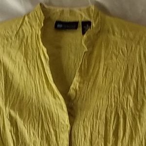Cute lime green v-neck button front shirt